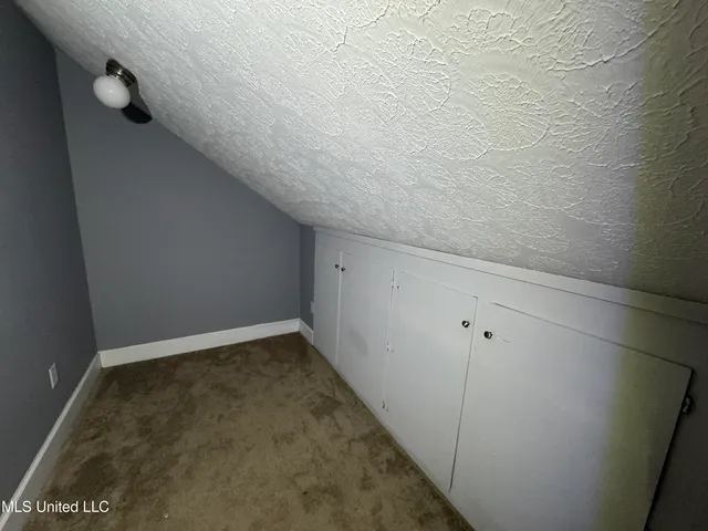 $342,500 | 105 Easthaven Drive, Brandon, MS 39042