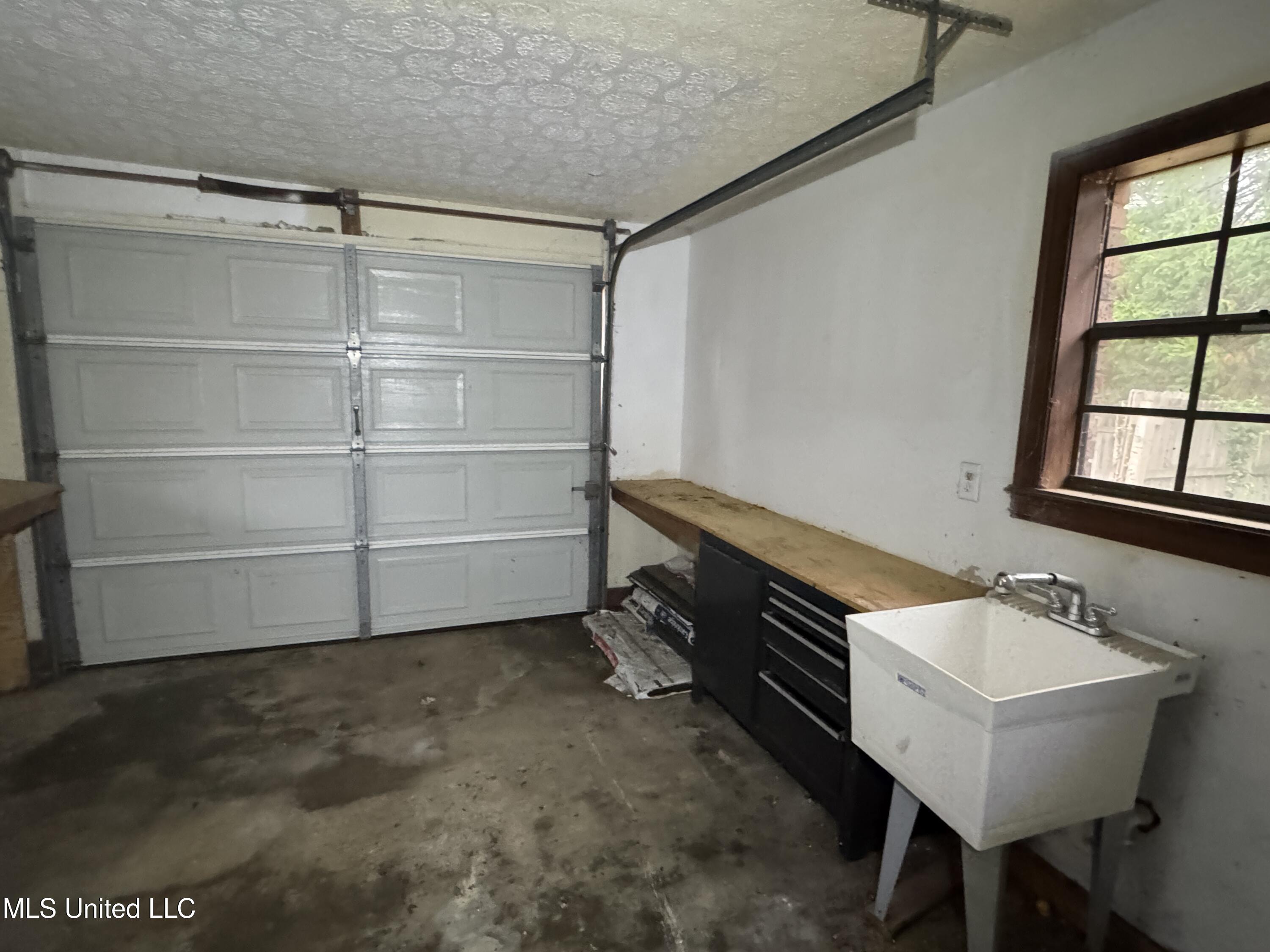 105 Easthaven Drive Brandon, MS 39042 - Photo 34 of 39 IMG_9473