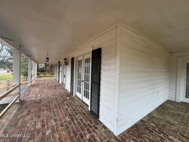 $342,500 | 105 Easthaven Drive, Brandon, MS 39042