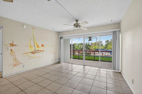 $225,000 | 1319 East Hillsboro Boulevard, Unit 110, Deerfield Beach, FL 33441