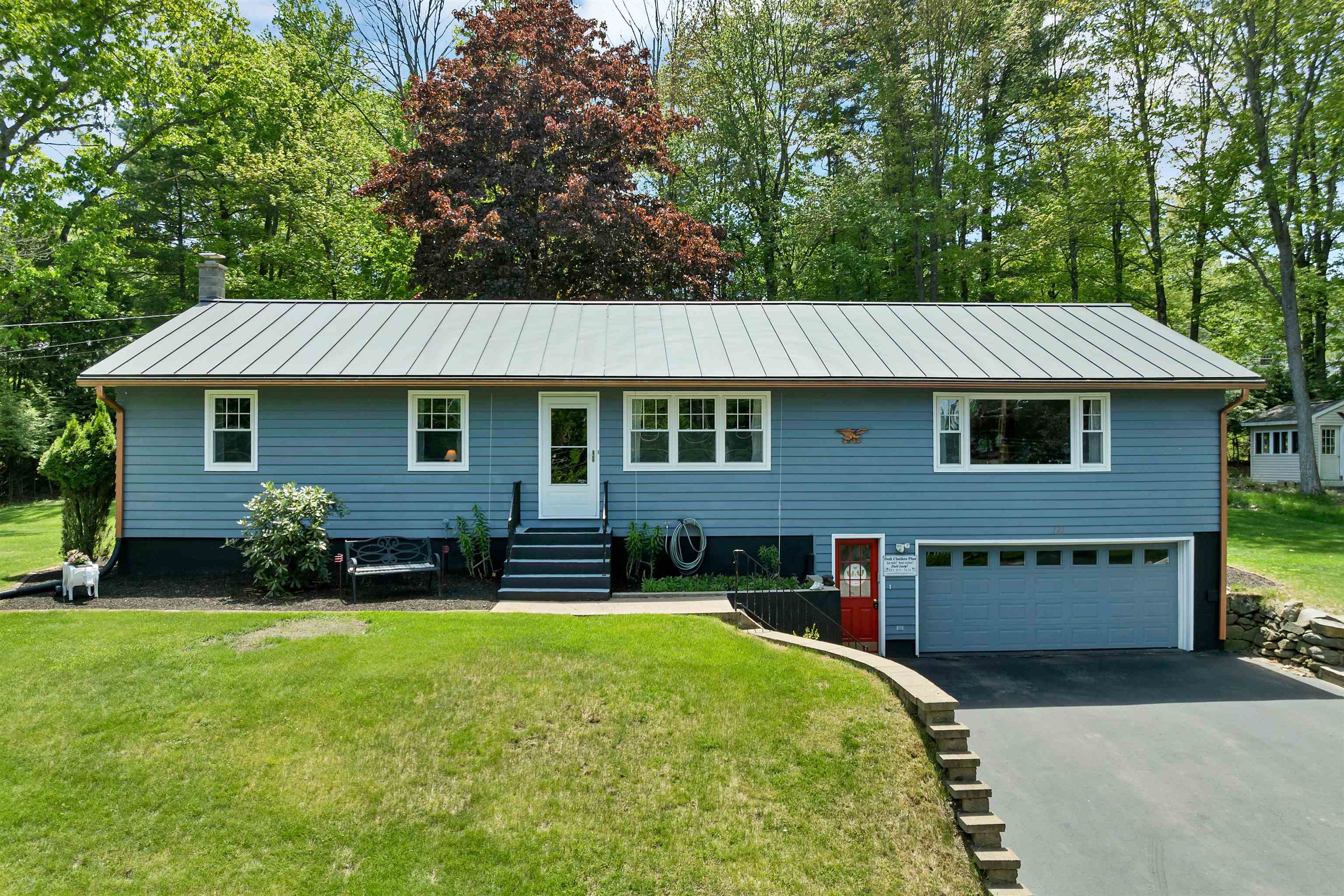 121 Terrace Road Franklin, NH 03235 - Photo 1 of 46