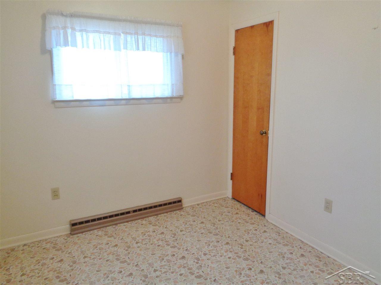 2360 South Hemlock Road Hemlock, MI 48626 - Photo 16 of 28 31343490-15.JPG