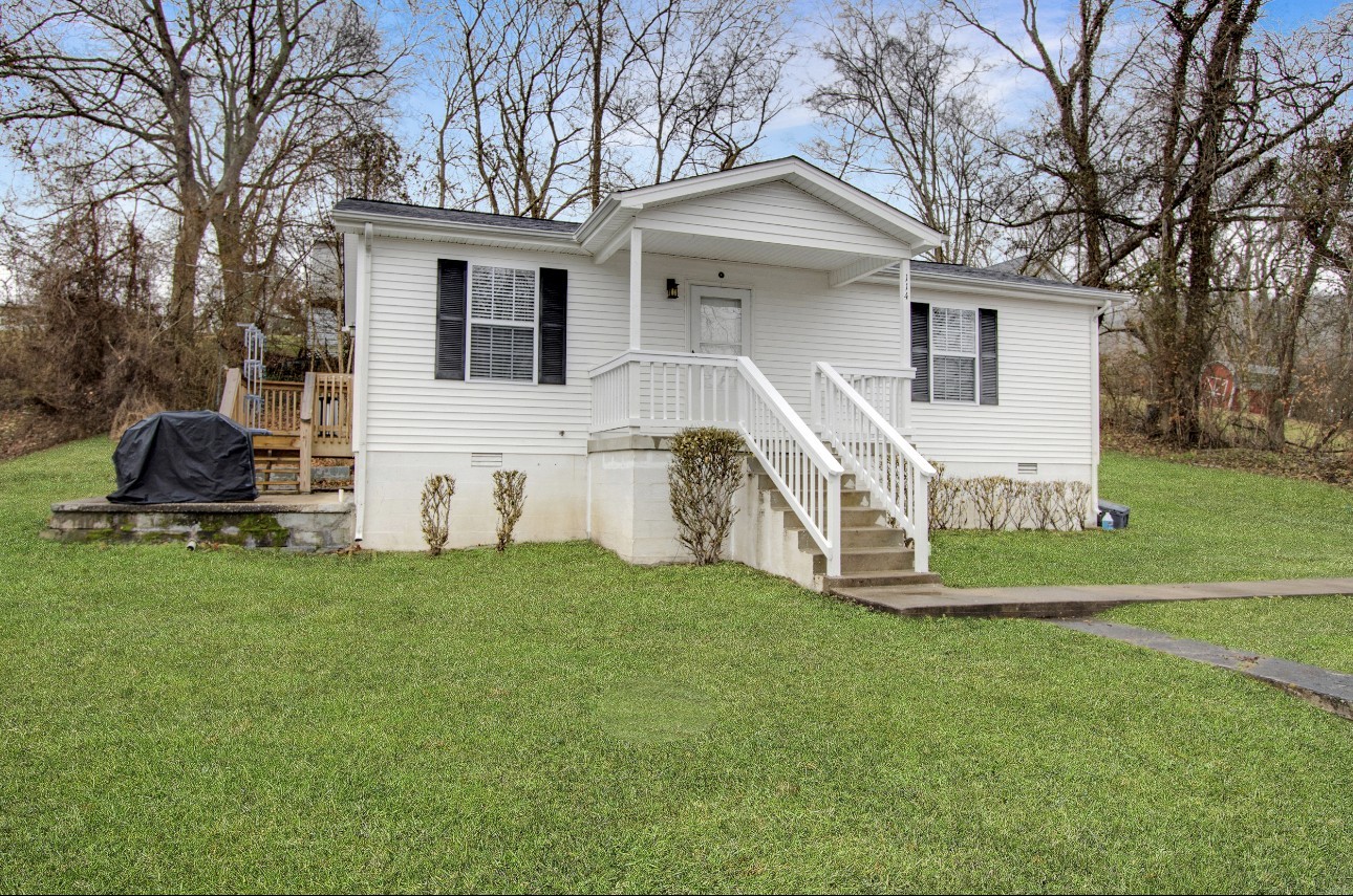 114 Mill Lane Carthage, TN 37030 - Photo 2 of 28