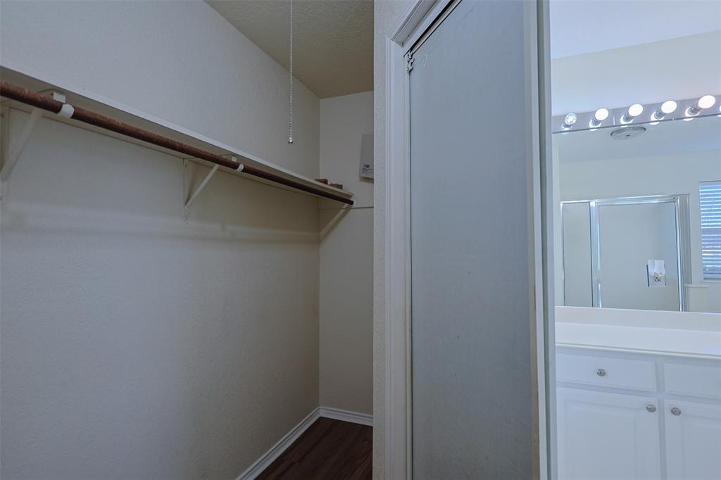 7848 Nine Mile Bridge Road Fort Worth, TX 76135 - Photo 15 of 36