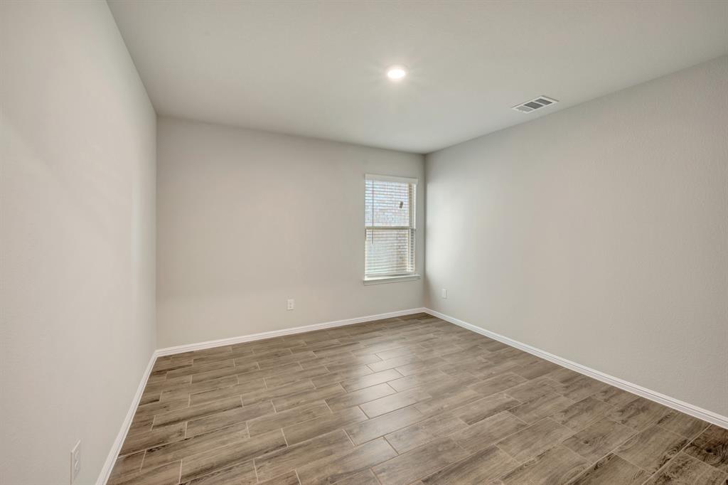 417 Wydown Drive Princeton, TX 75407 - Photo 12 of 40