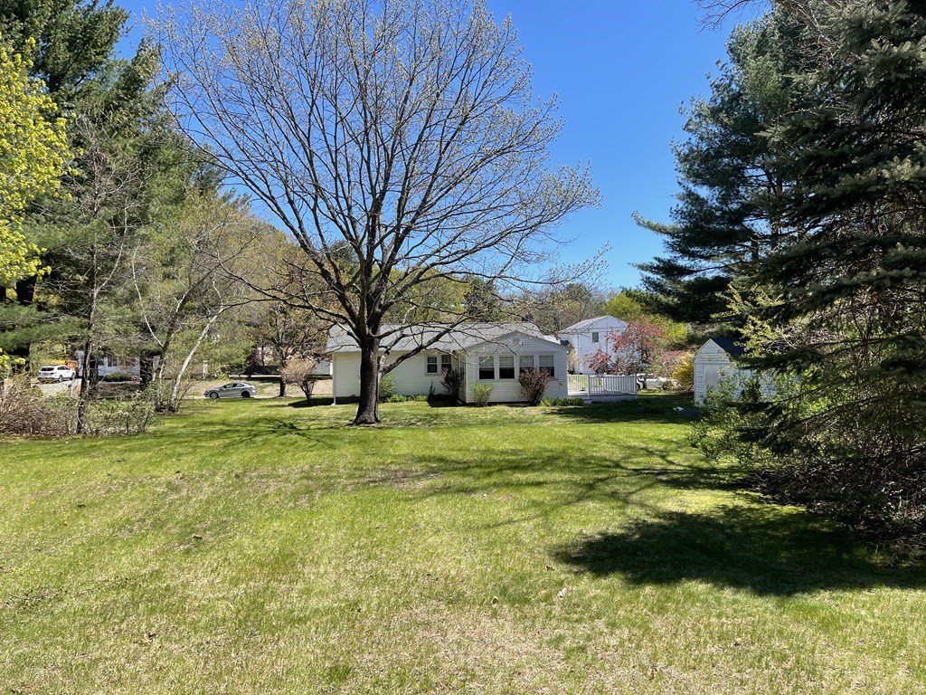 4 Harvard Road Groveland, MA 01834 - Photo 11 of 36 Gallery Image 11