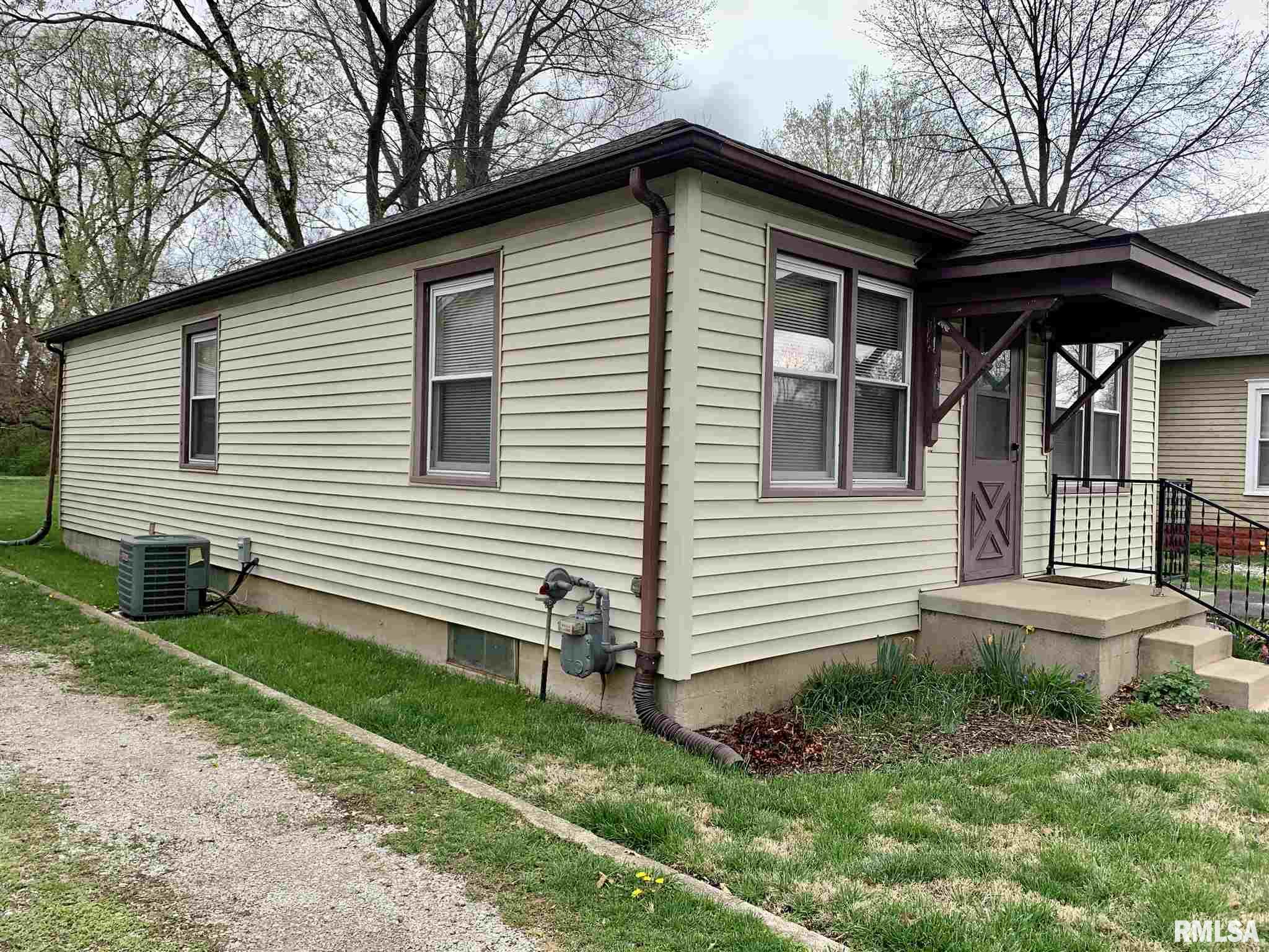811 Monroe Street Pawnee, IL 62558 - Photo 15 of 15