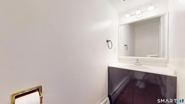 $2,550 | 6 Lyle Court, Unit C, Farmington, CT 06032