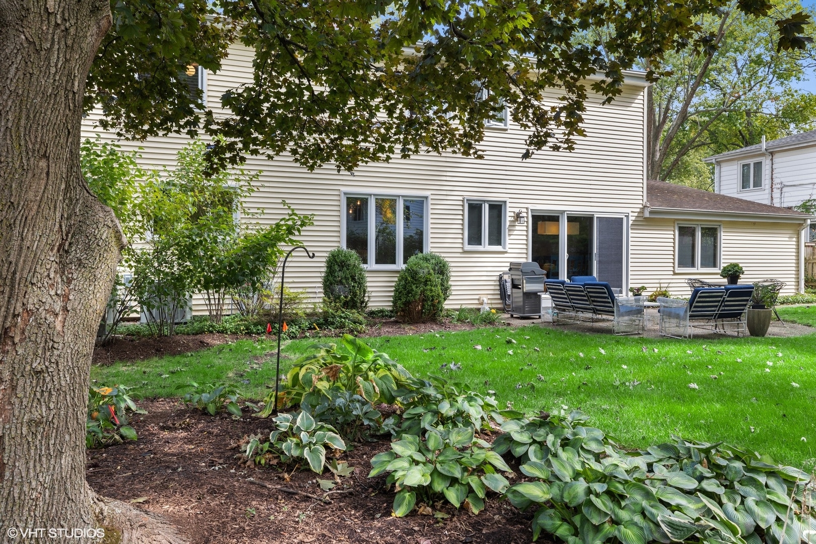 148 Riverside Drive Northfield, IL 60093 - Photo 2 of 31