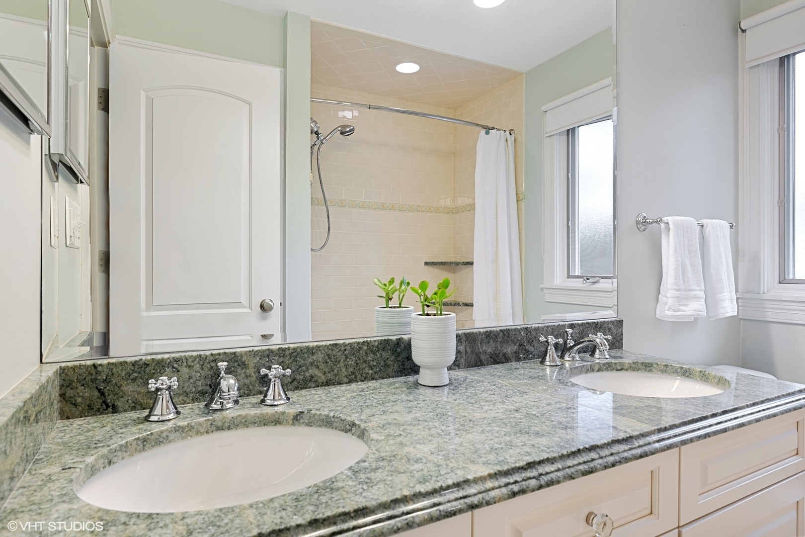 148 Riverside Drive Northfield, IL 60093 - Photo 17 of 31