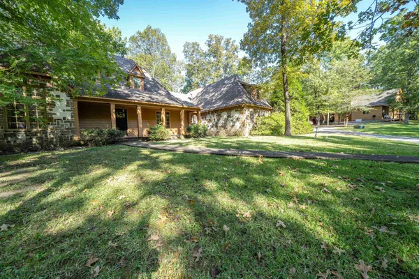 $869,900 | 6355 Jernigan Drive, Somerville, TN 38068