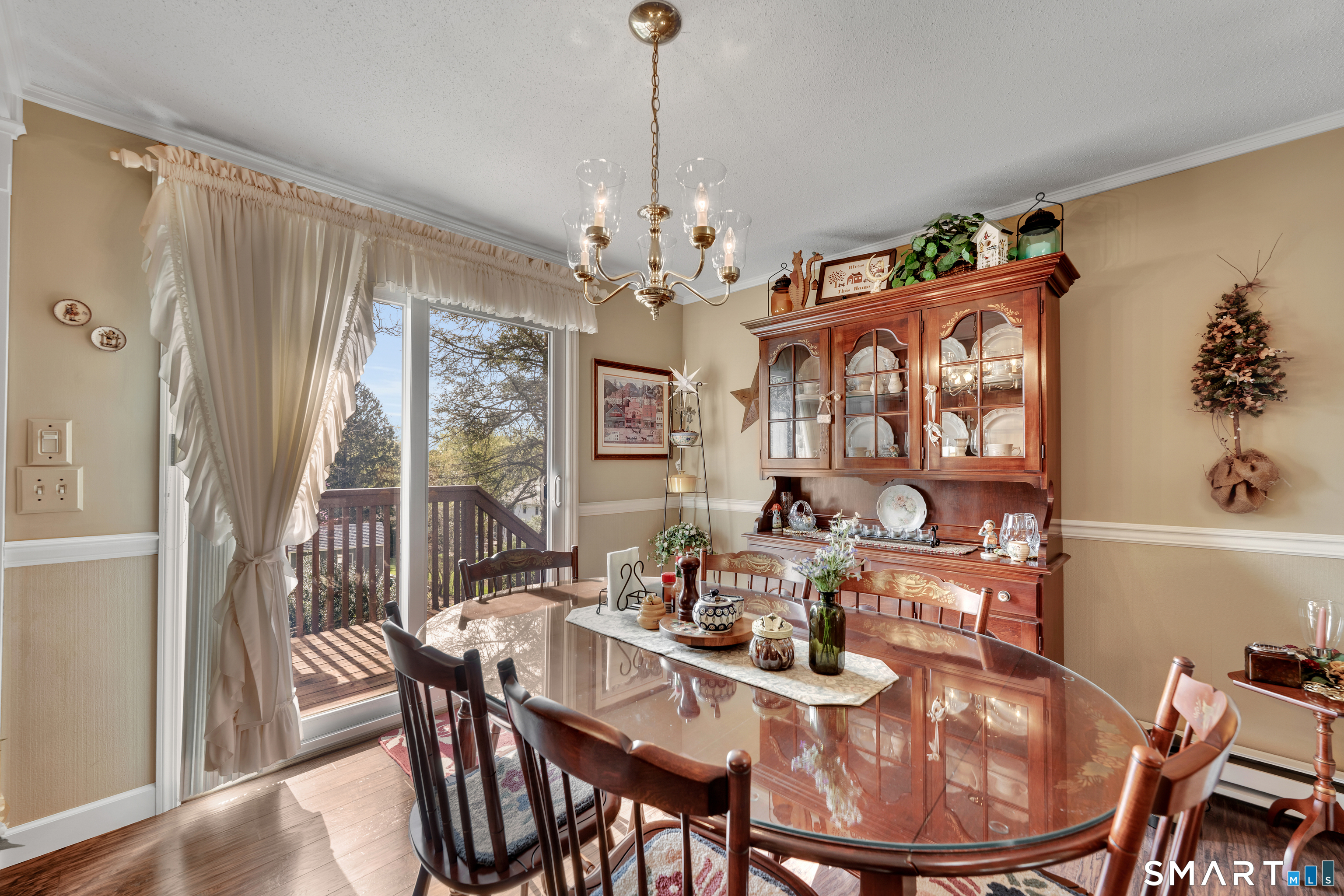 280 Spindle Hill Road Wolcott, CT 06716 - Photo 9 of 39