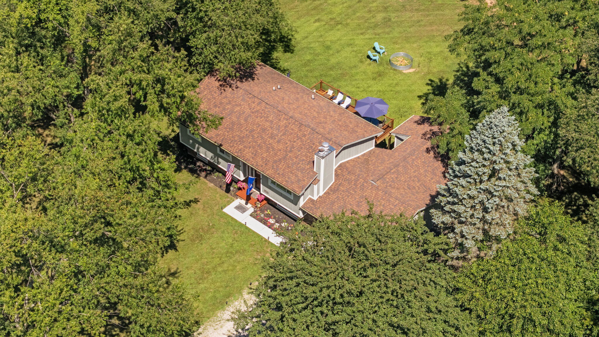 8739 Coyle Drive Pinckney, MI 48169 - Photo 61 of 64 12-web-or-mls-DJI_20250723121300_0639_D