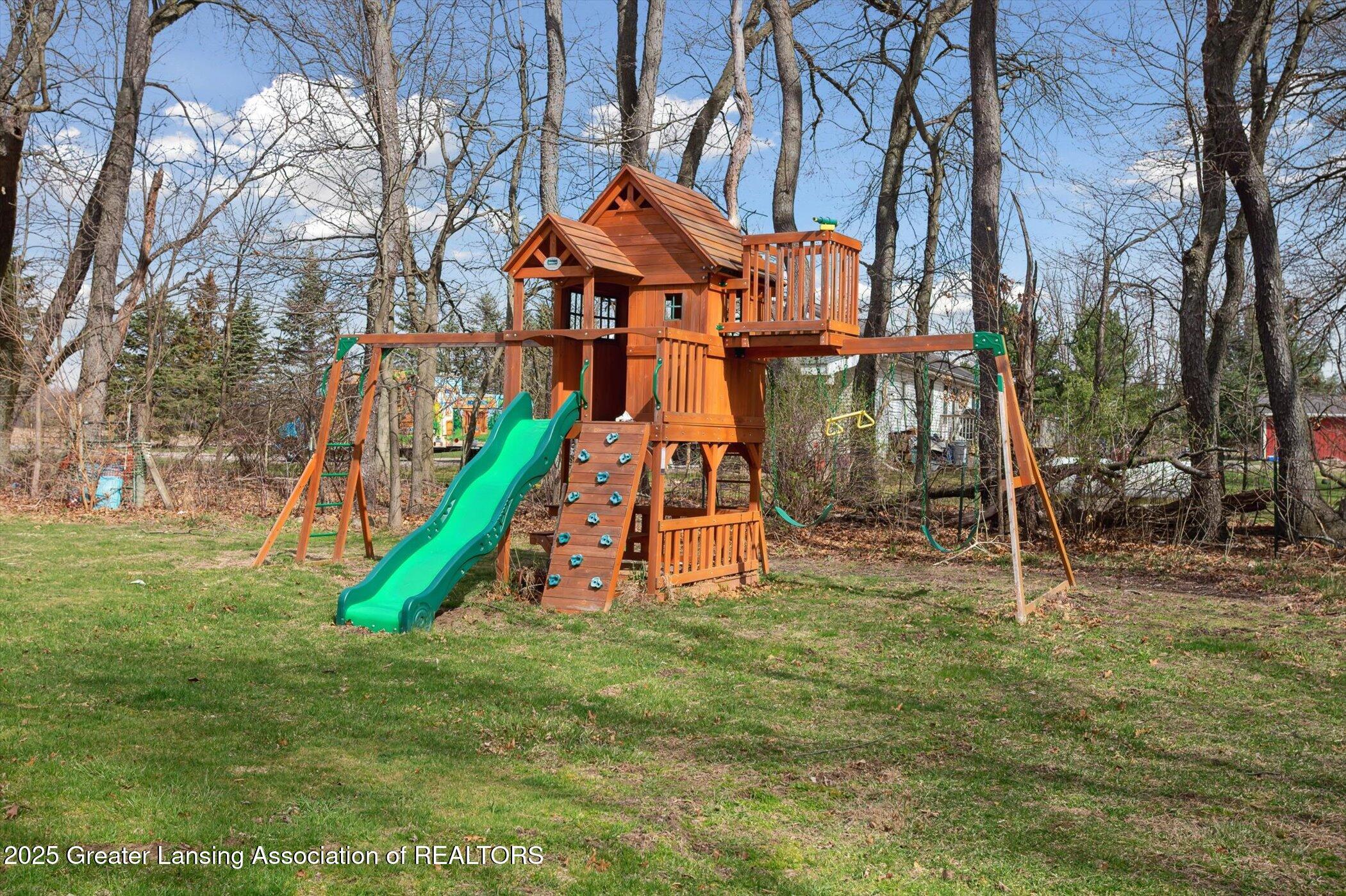 3005 Budd Road Stockbridge, MI 49285 - Photo 26 of 32 Play Structure Stays