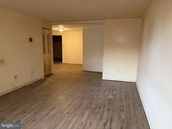 $83,000 | 3315 Huntley Square Drive, Unit T2, Temple Hills, MD 20748