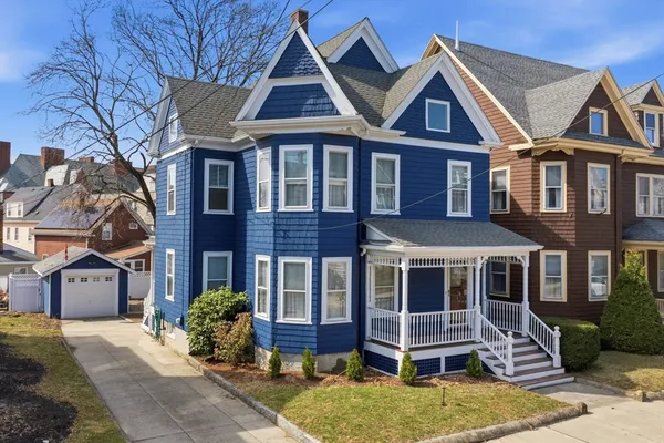 $899,000 | 11 Hampshire Street, Everett, MA 02149