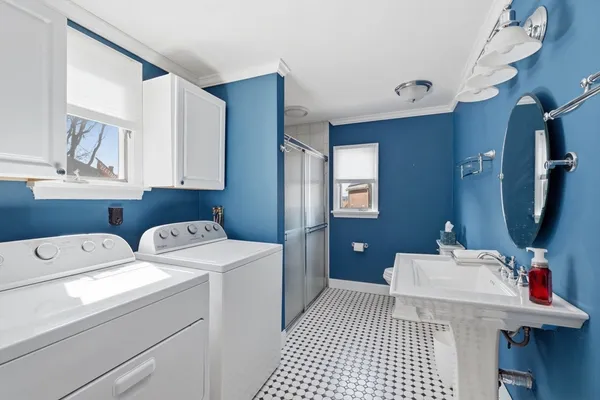 $899,000 | 11 Hampshire Street, Everett, MA 02149