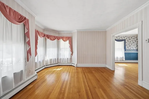 $899,000 | 11 Hampshire Street, Everett, MA 02149