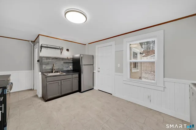 $2,250 | 37 Bushy Hill Road, Simsbury, CT 06070