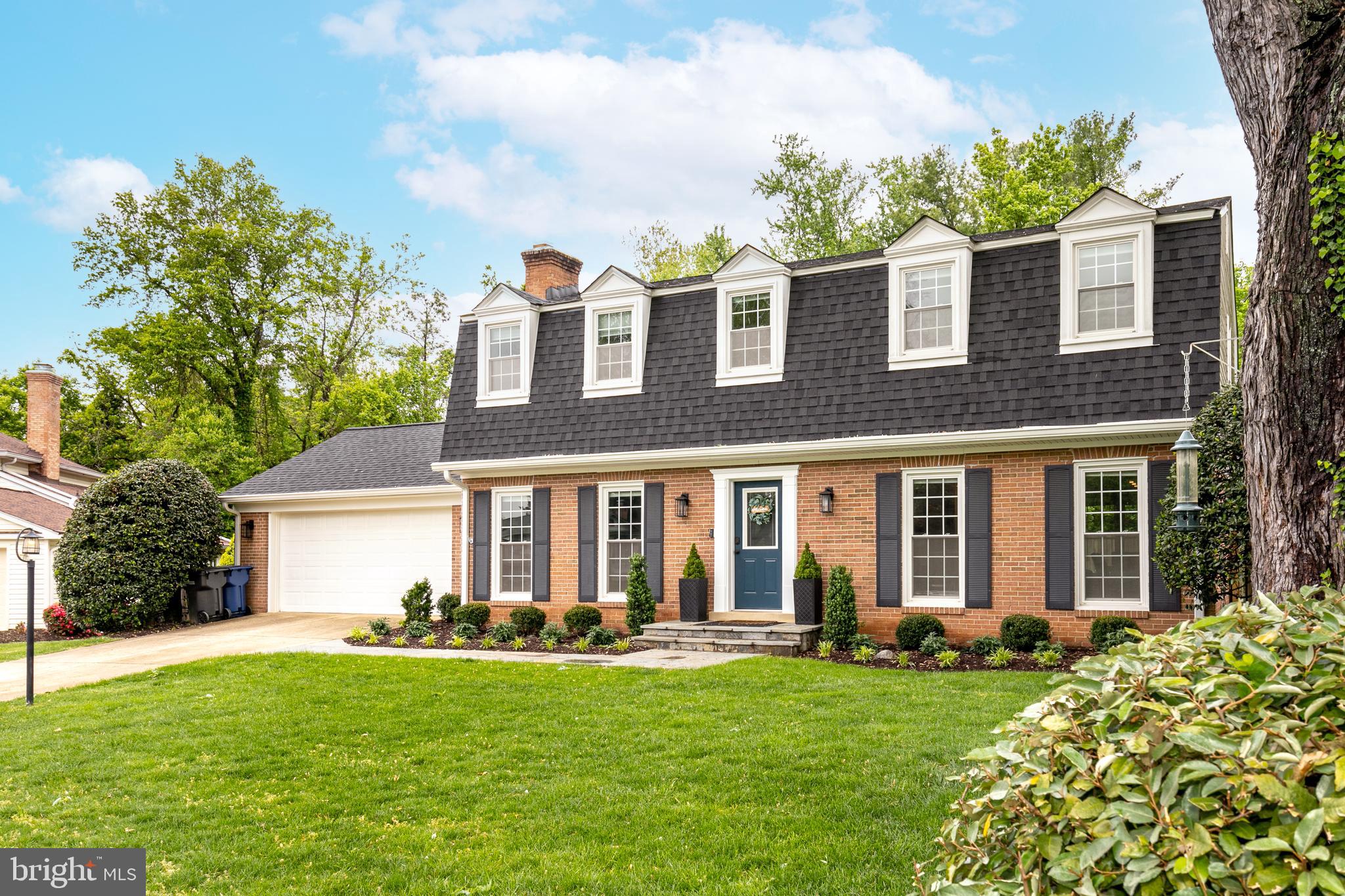 6136 Ramshorn Drive McLean, VA 22101 - Photo 3 of 38