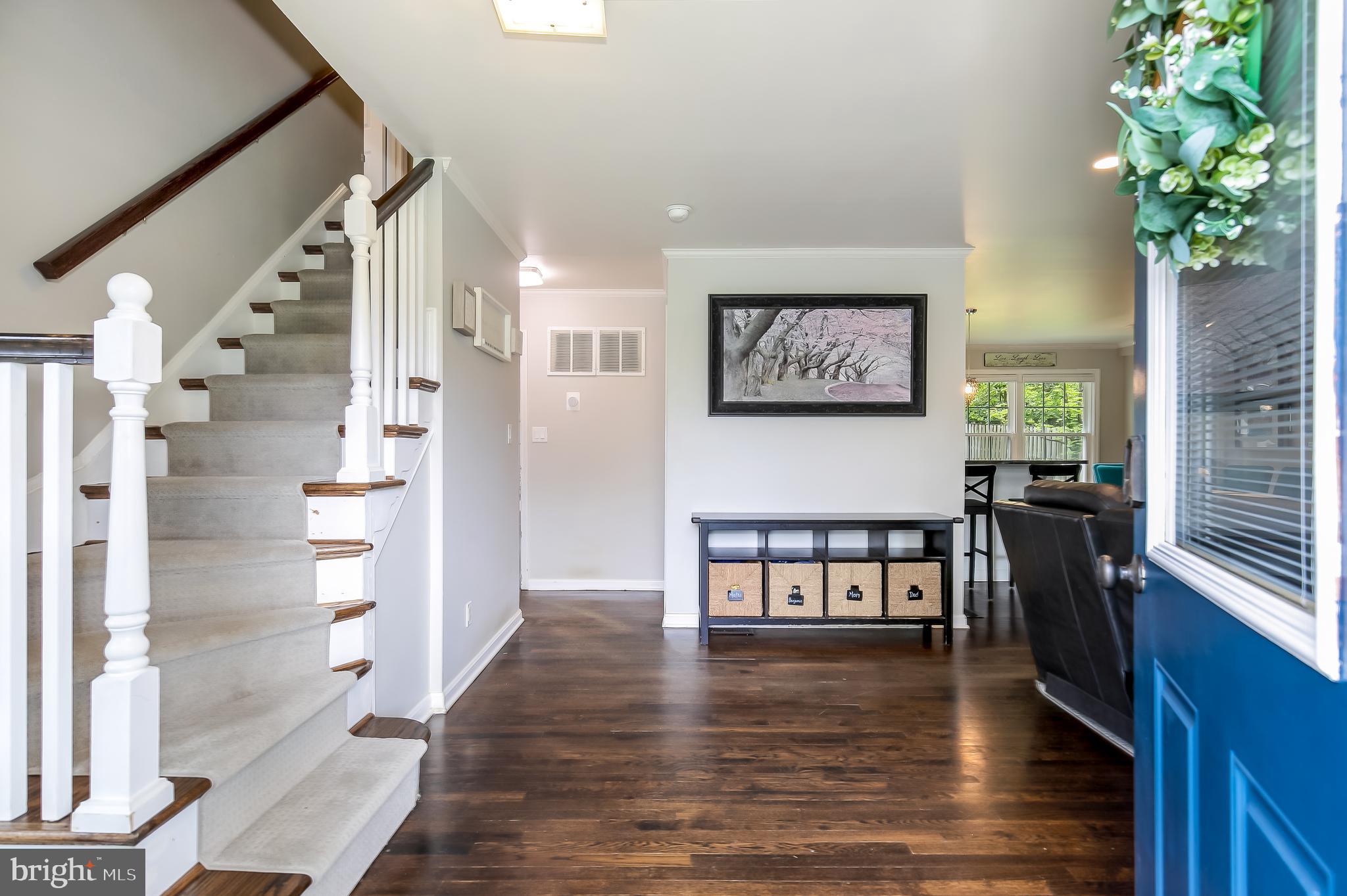 6136 Ramshorn Drive McLean, VA 22101 - Photo 4 of 38