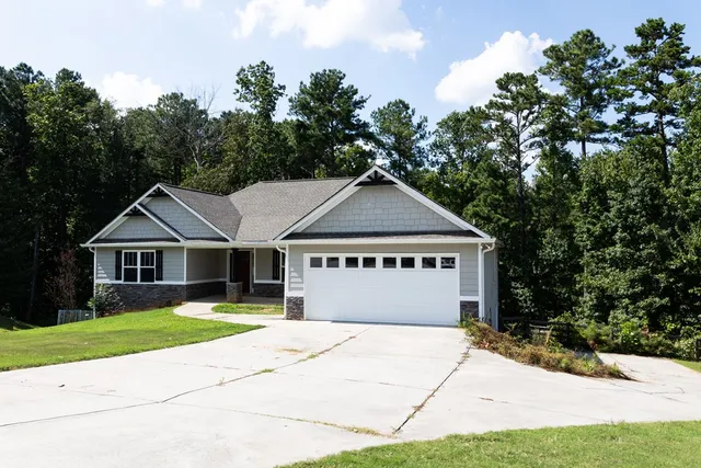 $425,000 | 337 Cranmore Place, Villa Rica, GA 30180