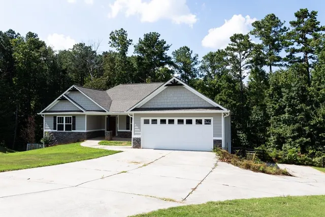 $425,000 | 337 Cranmore Place, Villa Rica, GA 30180