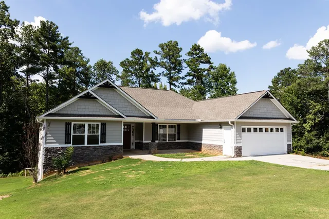 $425,000 | 337 Cranmore Place, Villa Rica, GA 30180