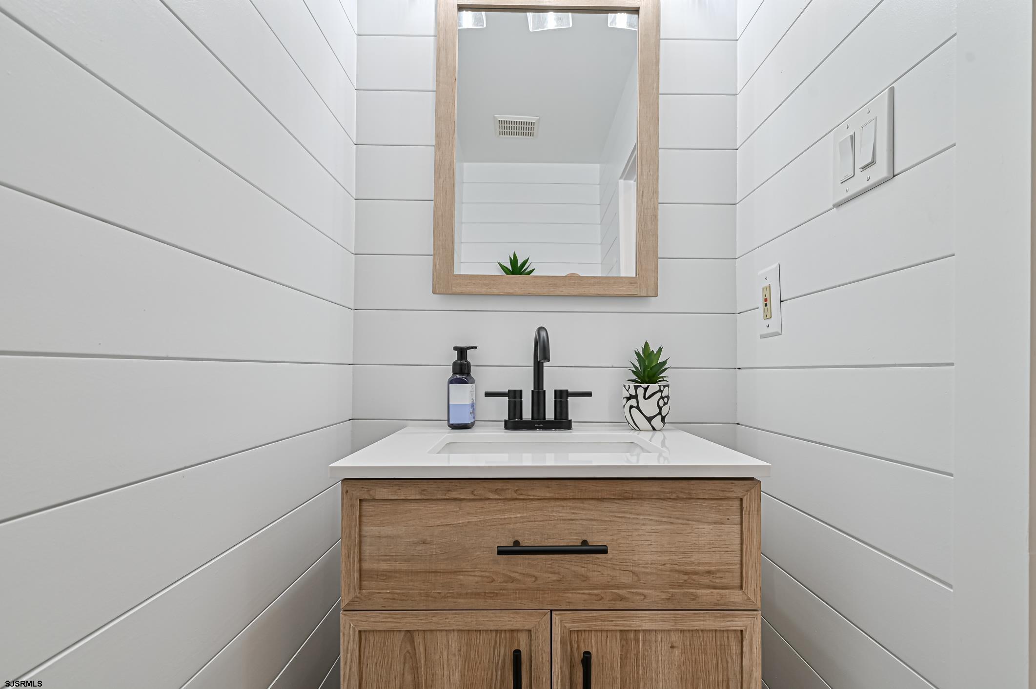 30 Crestview Drive Ocean View, NJ 08230 - Photo 9 of 36