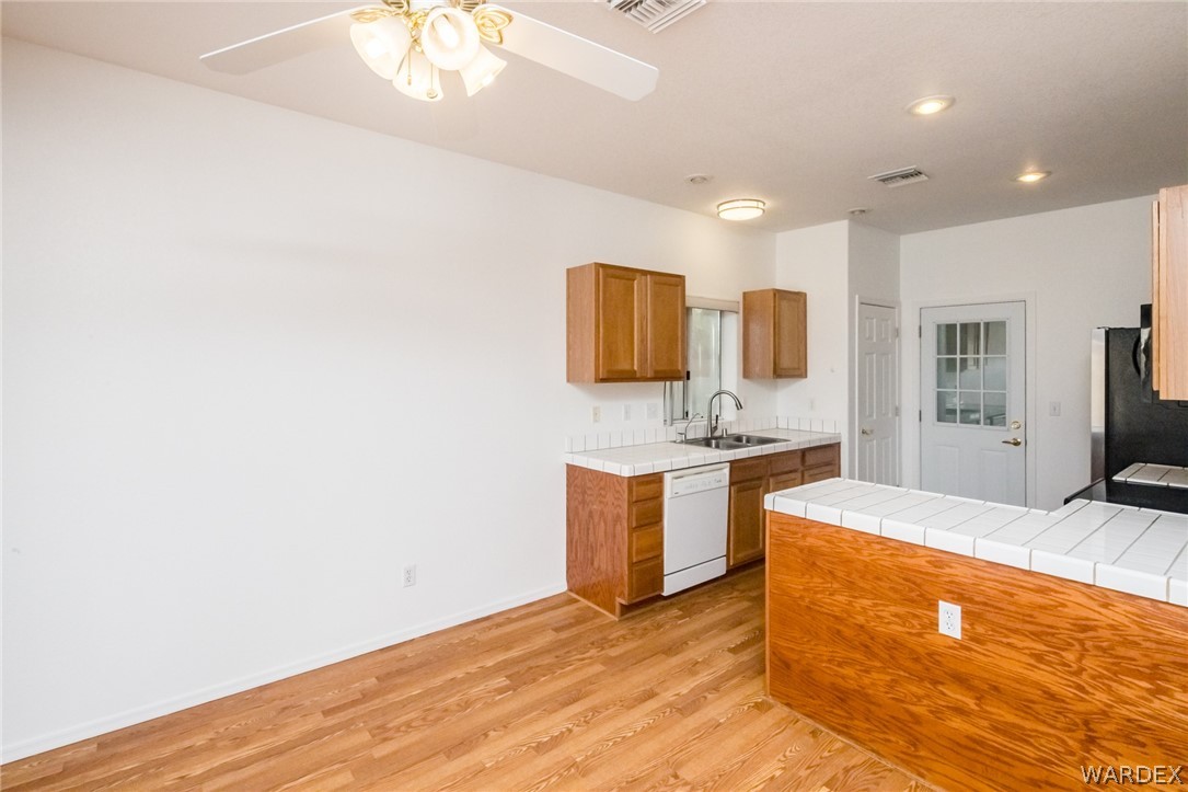 2167 Jamie Road Fort Mohave, AZ 86426 - Photo 11 of 43 Gallery Image 11