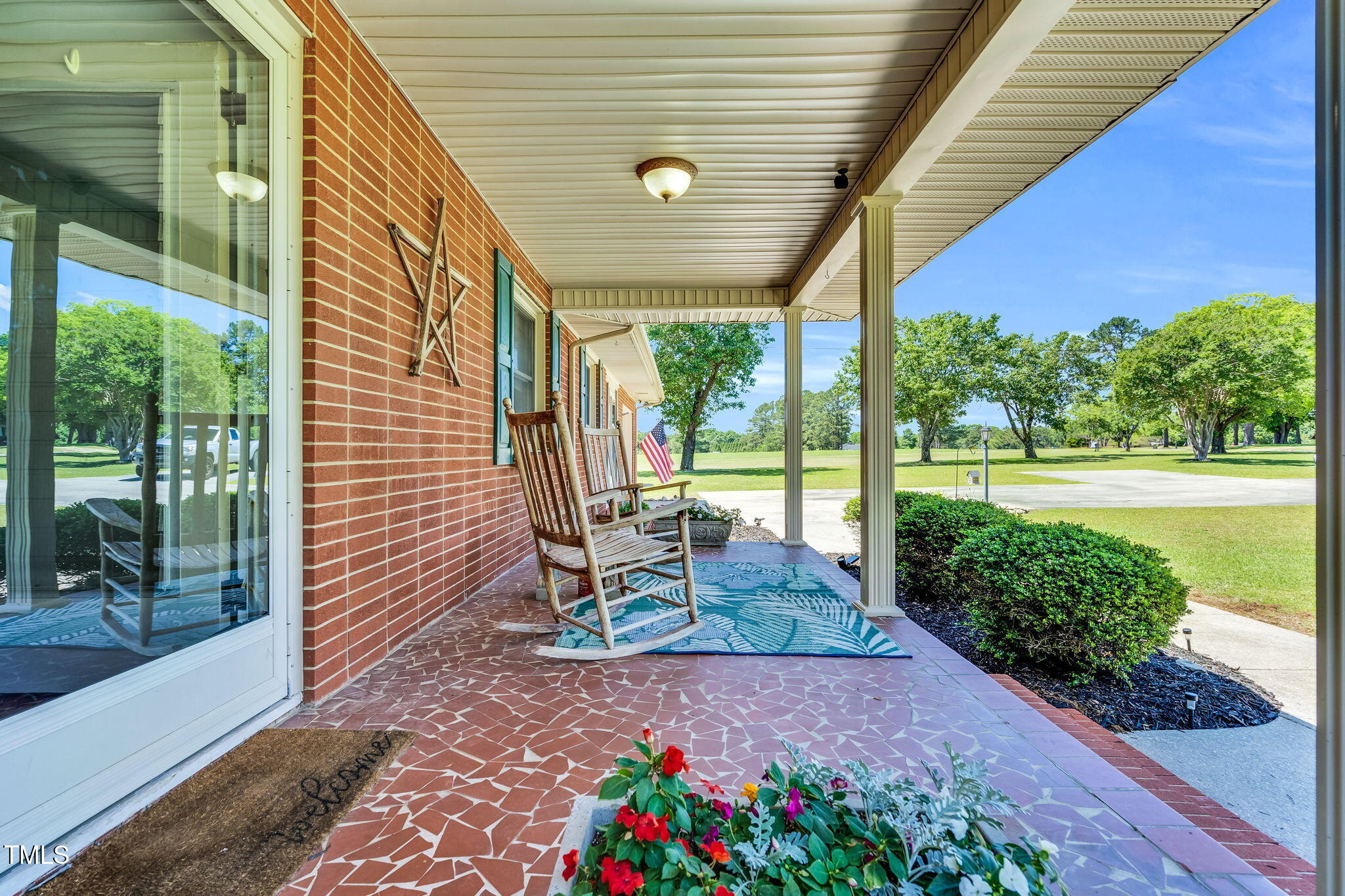 585 Cokesbury Road Fuquay-Varina, NC 27526 - Photo 4 of 32 7-web-or-mls-5-web-or-mls-DSC05754