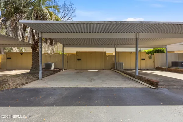 $234,000 | 8153 Sutton Place North, Jacksonville, FL 32217