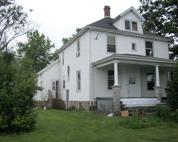 18 North 2000E Road Paxton, IL 60957 - Photo 1 of 2