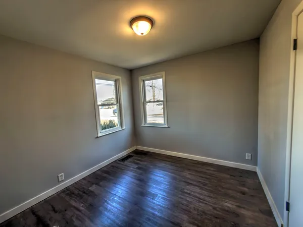 $62,500 | 745 East Oak Street, Watseka, IL 60970