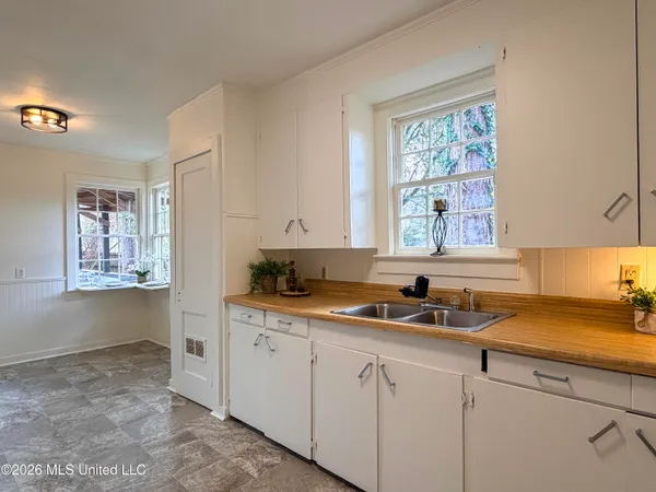 $165,000 | 1720 1st Terrace, Hattiesburg, MS 39401