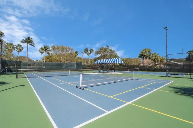 a view of a tennis court
