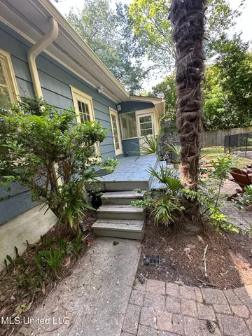 $2,900 | 3564 Cowan Place, Jackson, MS 39216