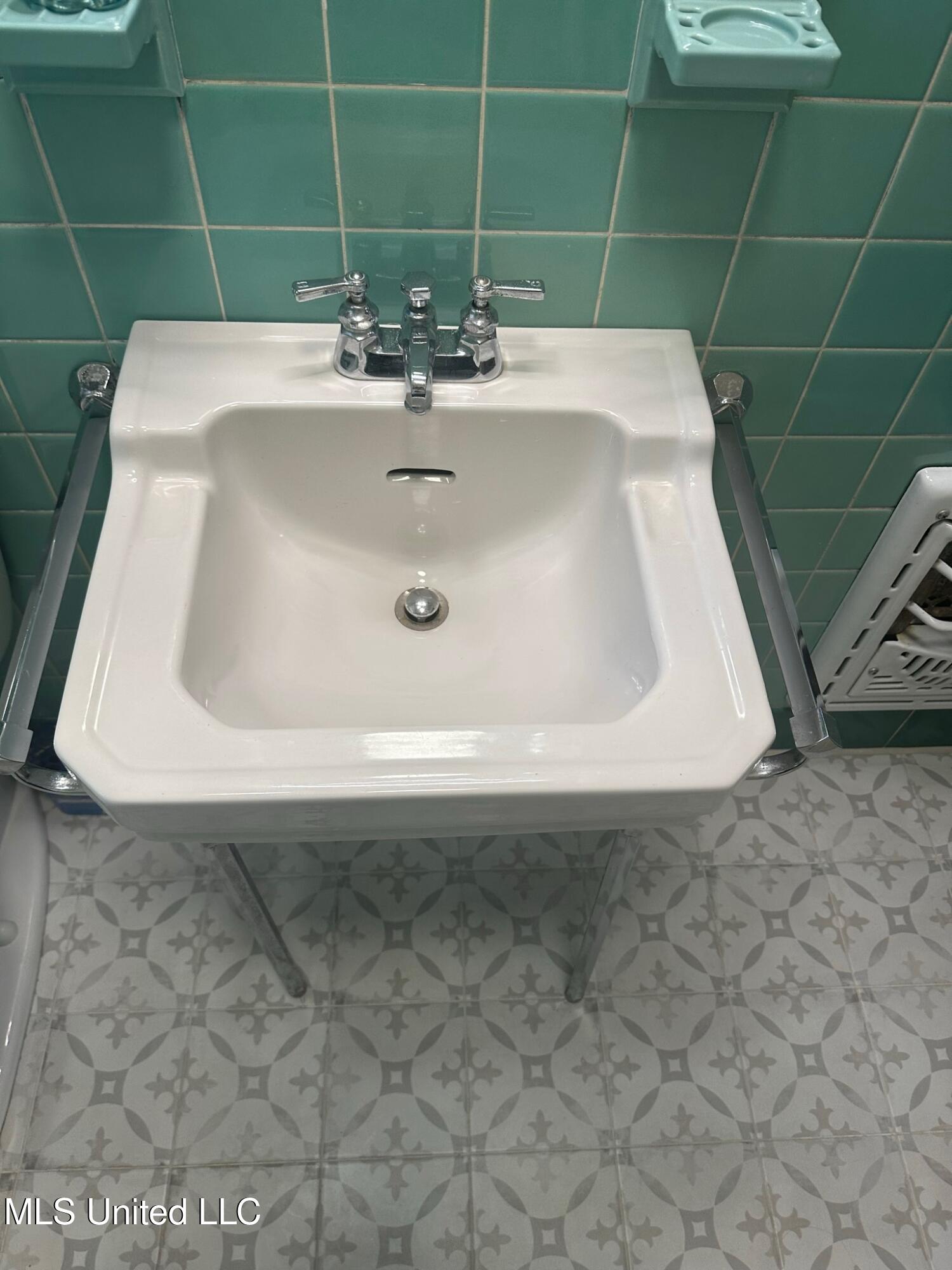 3564 Cowan Place Jackson, MS 39216 - Photo 34 of 227 IMG_7113