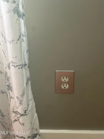 $2,900 | 3564 Cowan Place, Jackson, MS 39216