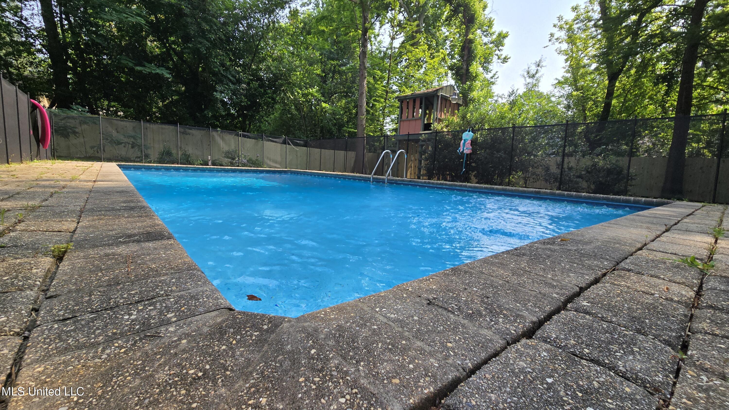 3564 Cowan Place Jackson, MS 39216 - Photo 9 of 227 20250603_100829