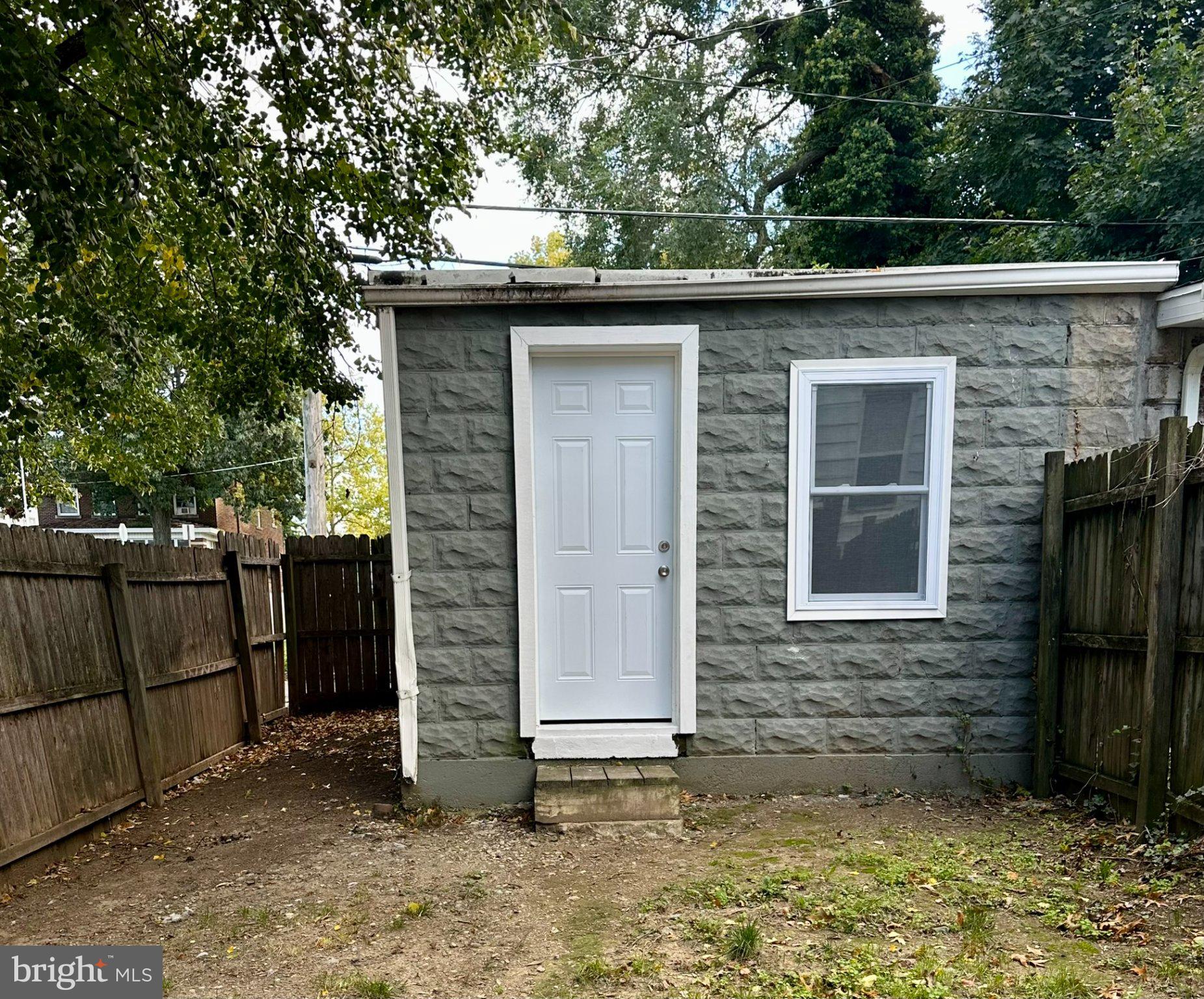 1959 Rudy Road Harrisburg, PA 17104 - Photo 25 of 29 Detached Garage