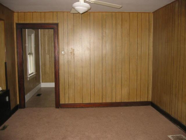 4633 Brookville Road Indianapolis, IN 46201 - Photo 3 of 7 Gallery Image 3