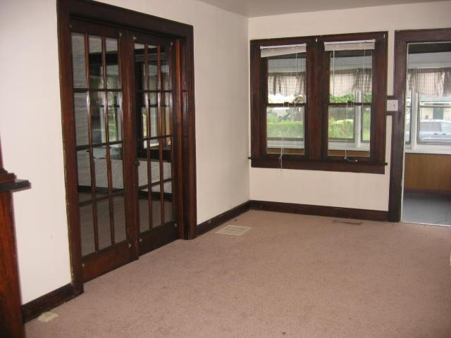 4633 Brookville Road Indianapolis, IN 46201 - Photo 5 of 7 Gallery Image 5