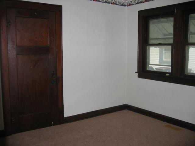 4633 Brookville Road Indianapolis, IN 46201 - Photo 6 of 7 Gallery Image 6