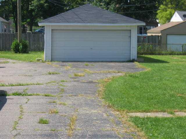 4633 Brookville Road Indianapolis, IN 46201 - Photo 7 of 7 Gallery Image 7