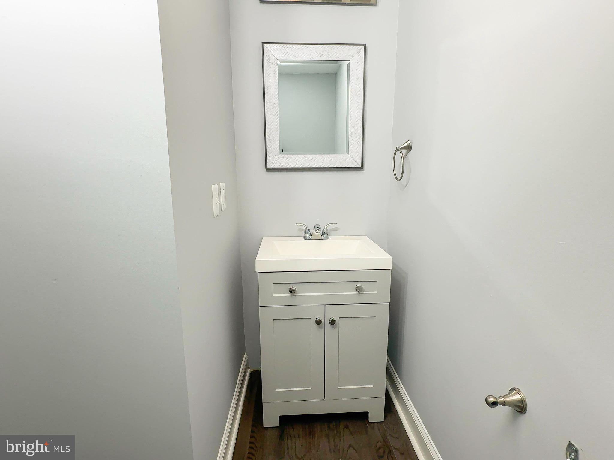 529 Mosher Street Baltimore, MD 21217 - Photo 11 of 32