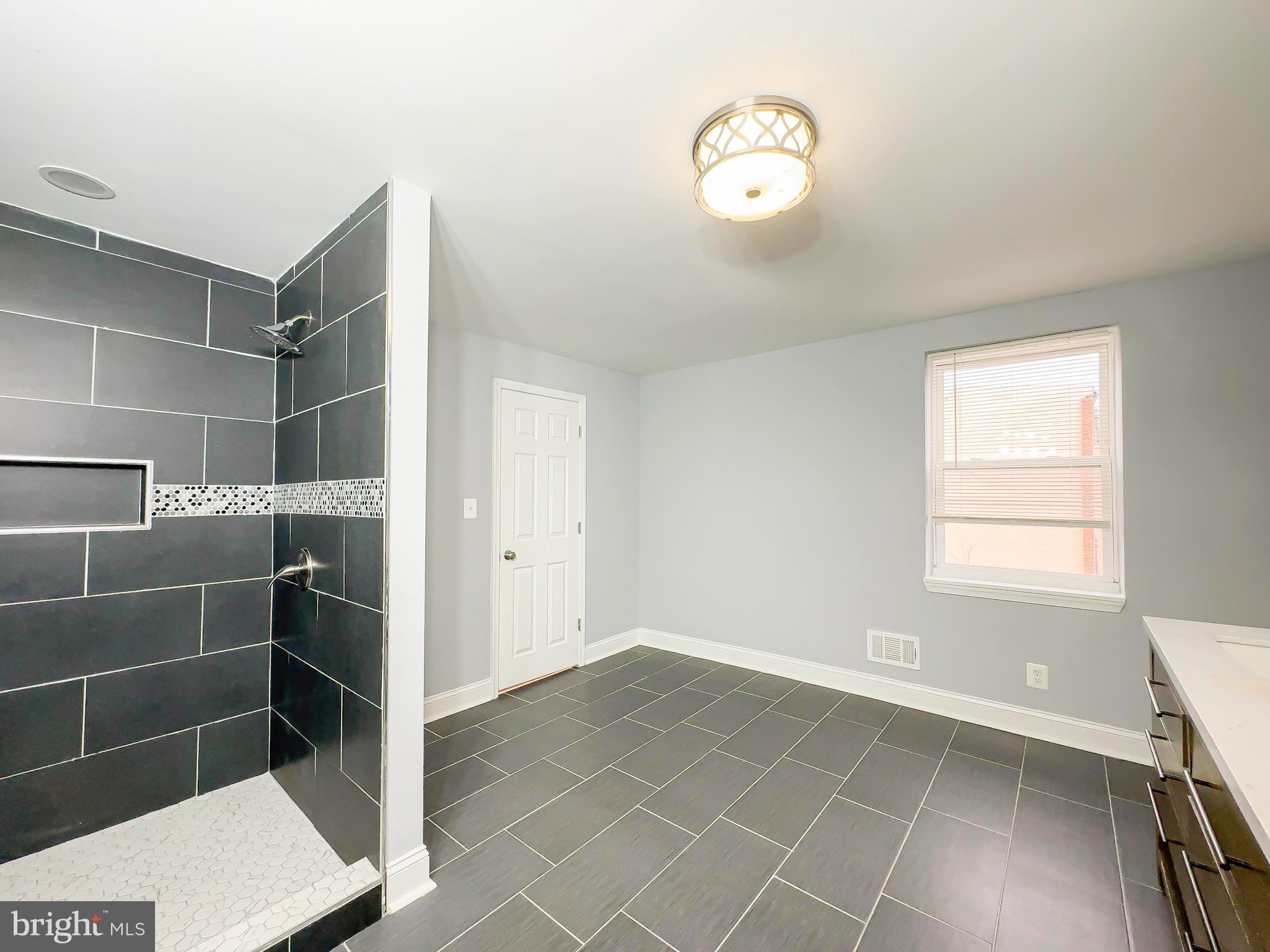 529 Mosher Street Baltimore, MD 21217 - Photo 17 of 32