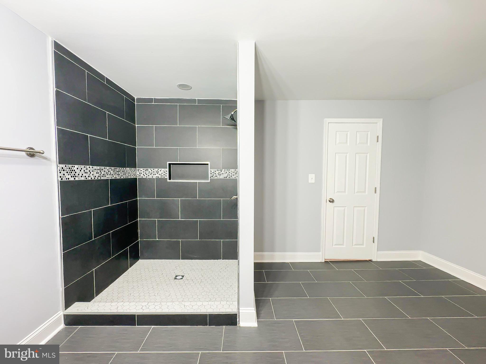 529 Mosher Street Baltimore, MD 21217 - Photo 18 of 32