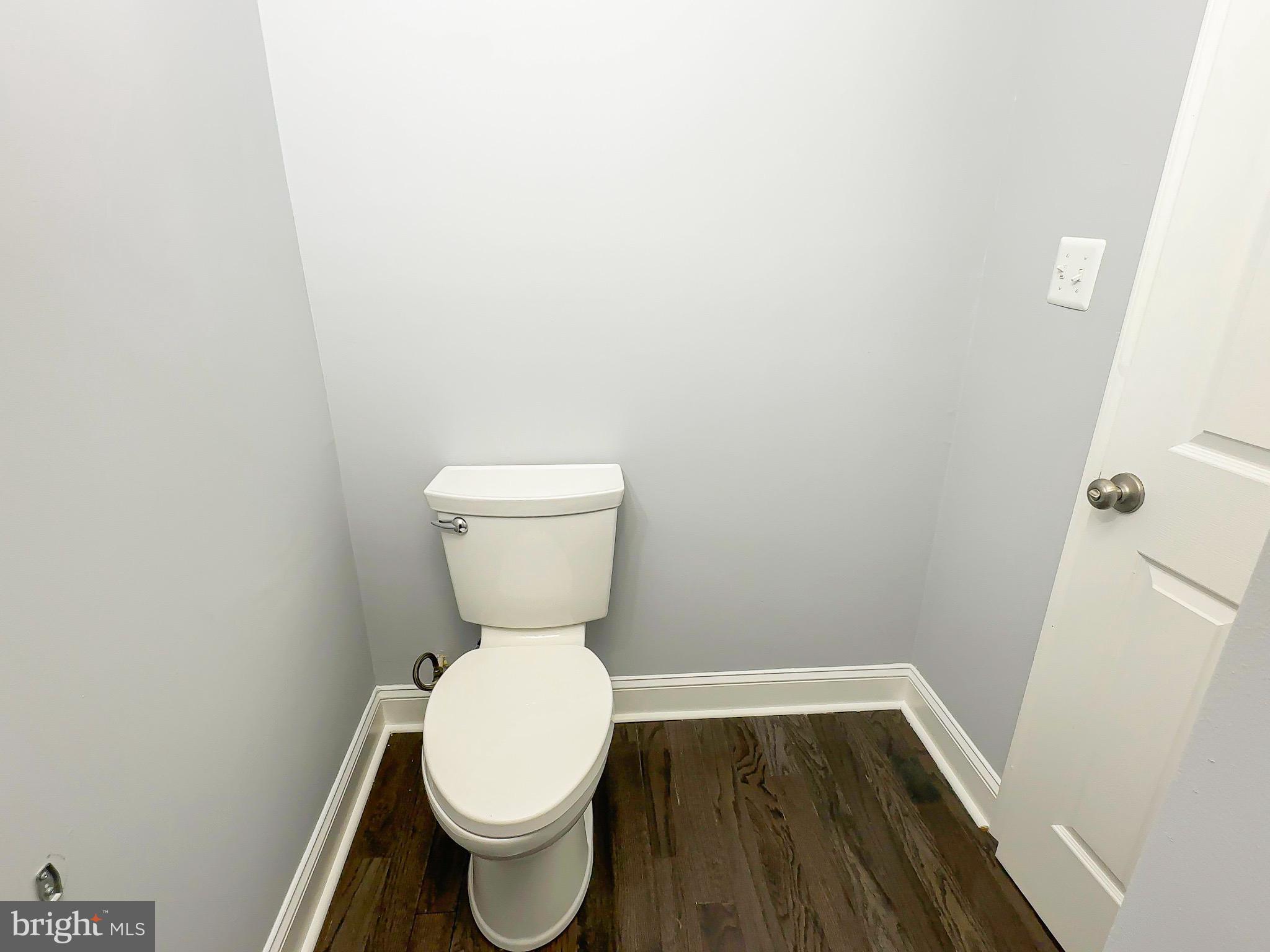 529 Mosher Street Baltimore, MD 21217 - Photo 26 of 32