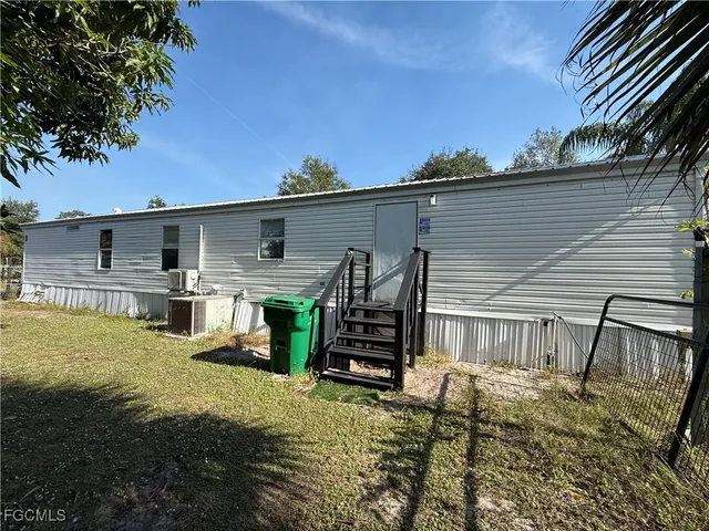$1,000 | 1277 Derby Lane, Moore Haven, FL 33471